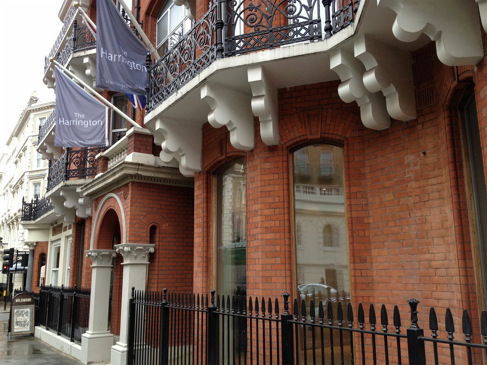 The Harrington - Gloucester Road - 1 Harrington Gardens London Eksteriør billede